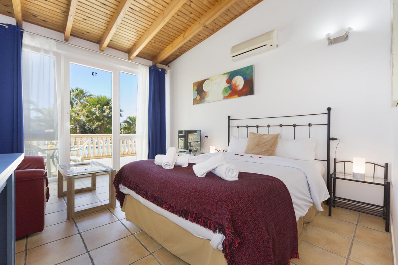 Aparthotel Carrio Sol - Monty'S Calpe Room photo
