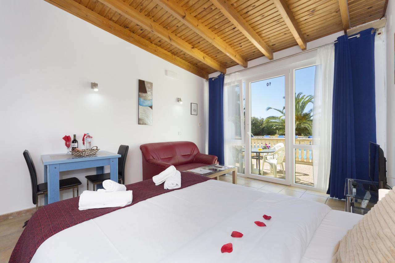 Aparthotel Carrio Sol - Monty'S Calpe Exterior photo